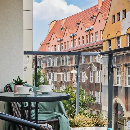 Apartment E Rozana Poznan