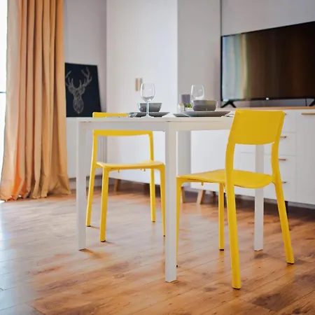 Apartment E Rozana *
